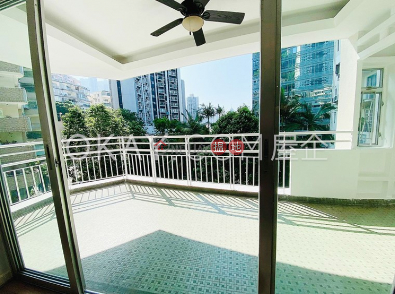 Efficient 3 bedroom with balcony & parking | Rental | Grand House 柏齡大廈 Rental Listings