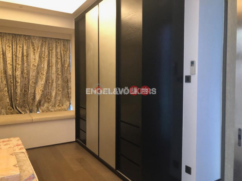 HK$ 55M, Azura Western District 4 Bedroom Luxury Flat for Sale in Mid Levels West