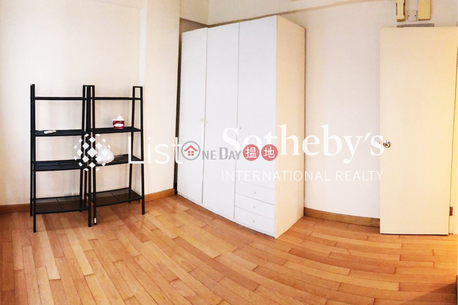 Property for Rent at Mountain View Court with 2 Bedrooms | Mountain View Court 峰景大廈 Rental Listings