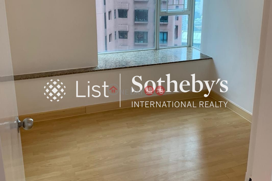 Property Search Hong Kong | OneDay | Residential | Rental Listings | Property for Rent at Hillsborough Court with 3 Bedrooms