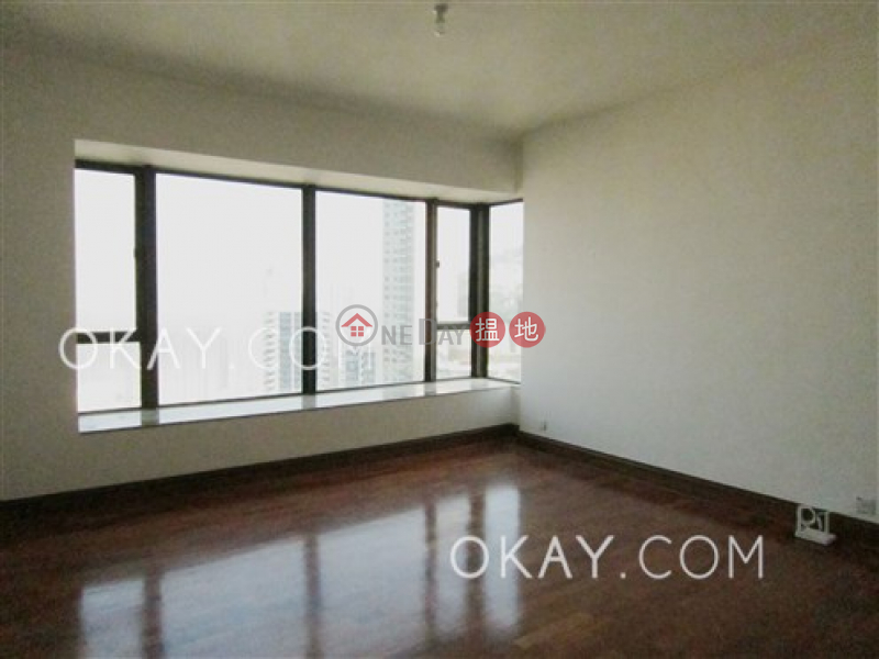 HK$ 145,000/ month Aigburth Central District Luxurious 3 bed on high floor with harbour views | Rental