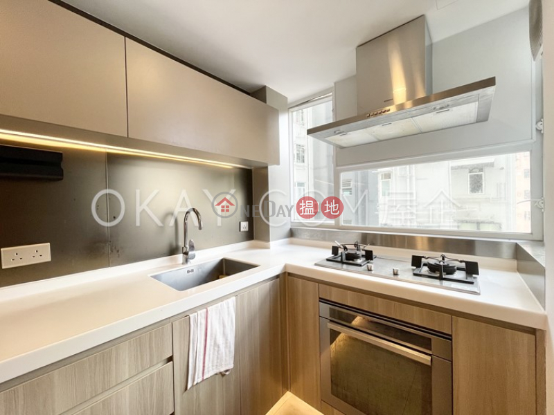 HK$ 38,000/ month Grand Court | Wan Chai District | Luxurious 2 bedroom with parking | Rental