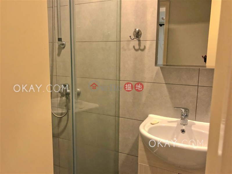 Cozy 2 bedroom with terrace | Rental, Ideal House 愛迪樓 Rental Listings | Central District (OKAY-R324112)