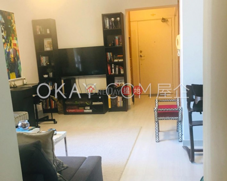 Gorgeous 3 bedroom in Sheung Wan | Rental | Hollywood Terrace 荷李活華庭 Rental Listings