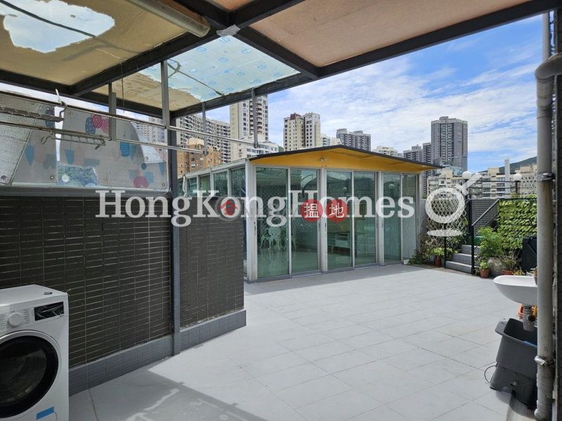 Property Search Hong Kong | OneDay | Residential | Rental Listings | 3 Bedroom Family Unit for Rent at Carnation Court