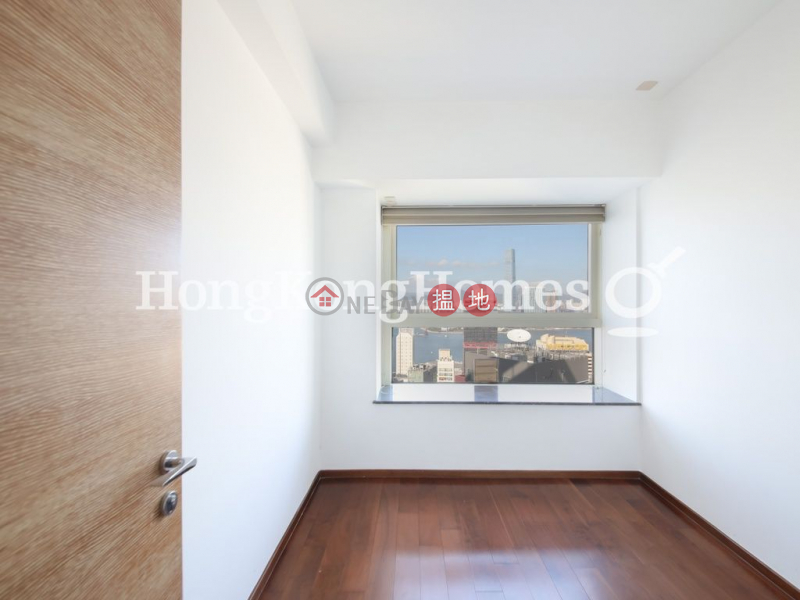 3 Bedroom Family Unit for Rent at Centrestage 108 Hollywood Road | Central District, Hong Kong Rental | HK$ 49,000/ month