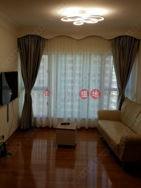 Property Search Hong Kong | OneDay | Residential | Sales Listings, Two-bedroom unit with two en-suite bathrooms at The Waterfront