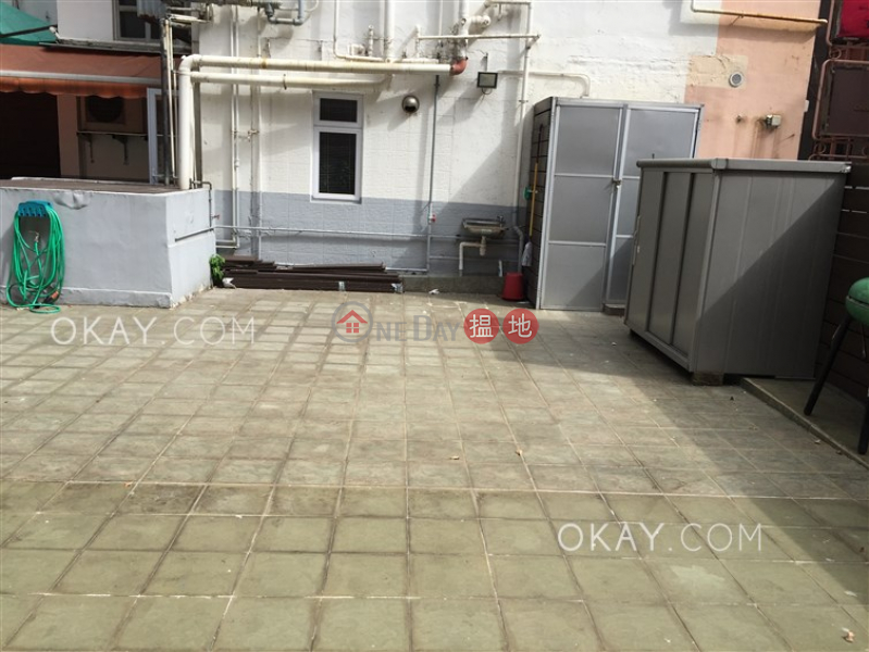 HK$ 25,000/ month Fully Building Wan Chai District Tasteful 1 bedroom with terrace | Rental