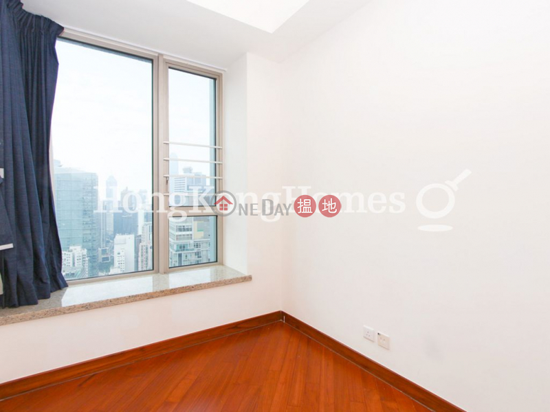 Property Search Hong Kong | OneDay | Residential Rental Listings, 3 Bedroom Family Unit for Rent at The Avenue Tower 2