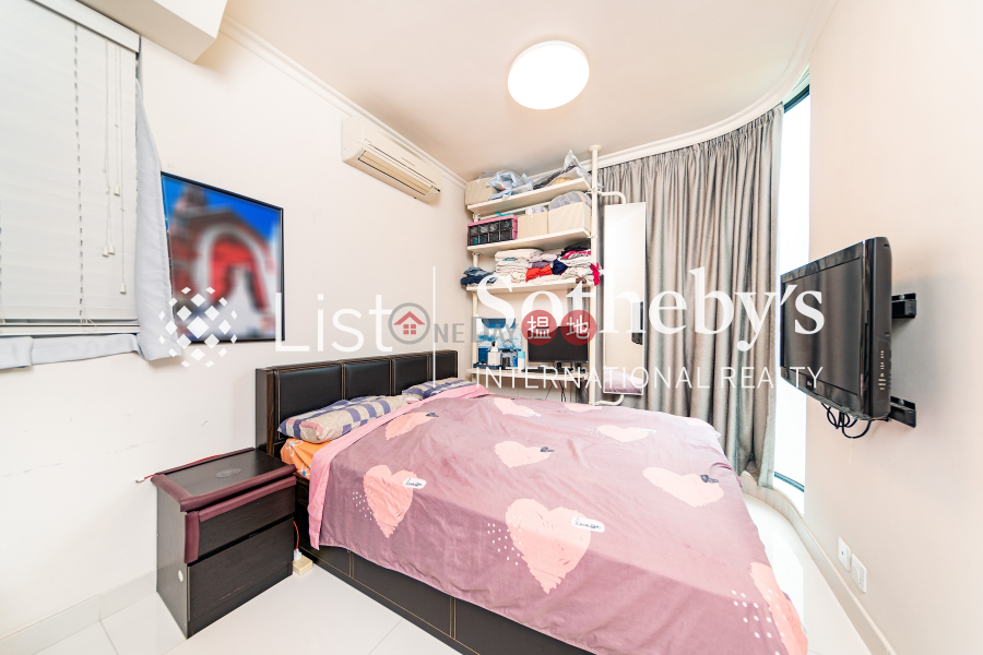HK$ 12.8M, Village Garden Wan Chai District, Property for Sale at Village Garden with 3 Bedrooms