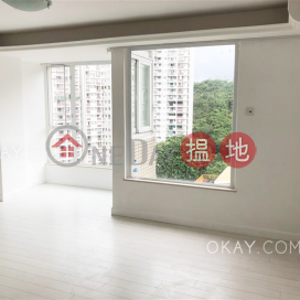 Stylish 3 bedroom on high floor with parking | Rental | Oxford Court 豐林閣 _0