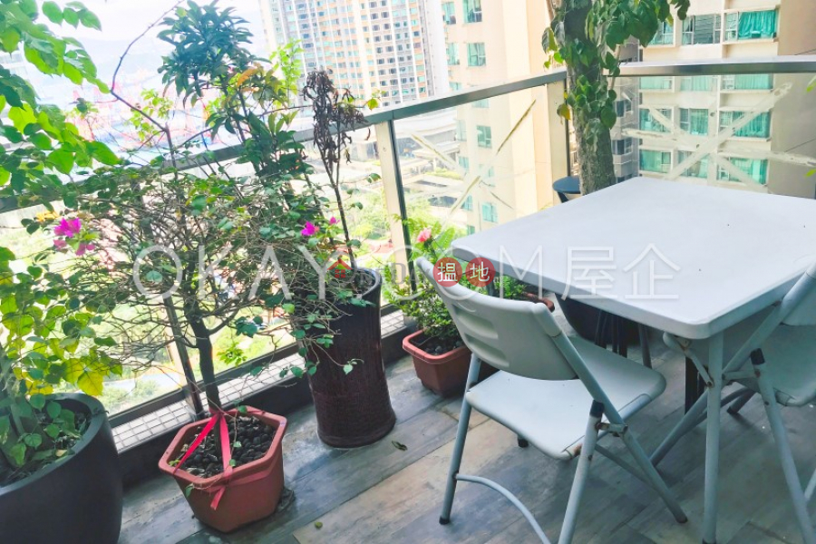 Gorgeous 4 bedroom with balcony & parking | For Sale | The Waterfront Phase 2 Tower 5 漾日居2期5座 Sales Listings