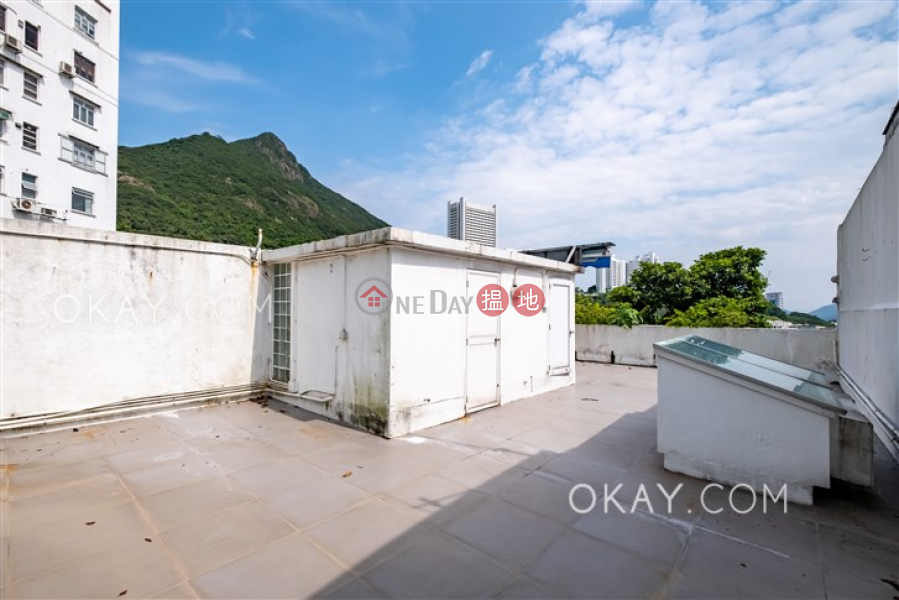 Property Search Hong Kong | OneDay | Residential, Sales Listings, Luxurious house with terrace, balcony | For Sale