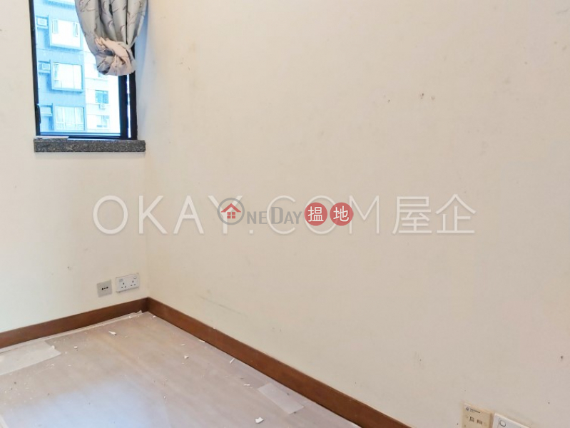HK$ 25,000/ month, Bella Vista, Western District Generous 2 bedroom in Mid-levels West | Rental
