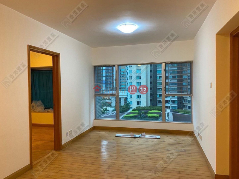 Two apartment bedrooms in The Waterfront, The Waterfront Phase 1 Tower 1 漾日居1期1座 Sales Listings | Yau Tsim Mong (ISAAC-440995189)