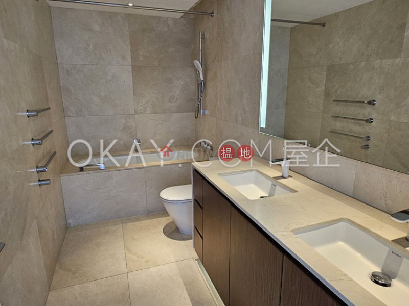 HK$ 132,000/ month | Block 1 ( De Ricou) The Repulse Bay, Southern District, Rare 3 bedroom on high floor with balcony & parking | Rental