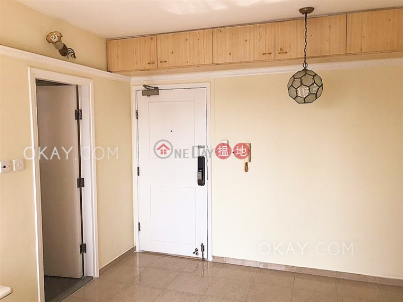 Generous 2 bedroom on high floor | Rental | Broadview Court Block 2 雅濤閣 2座 Rental Listings