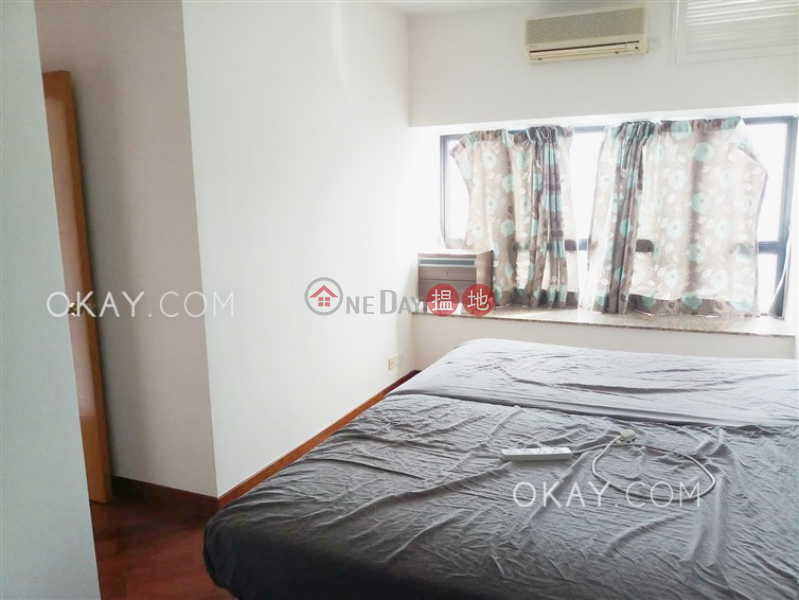 HK$ 50,000/ month The Arch Sky Tower (Tower 1) | Yau Tsim Mong Gorgeous 3 bedroom with harbour views & balcony | Rental