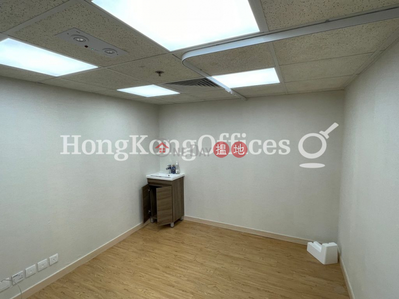 HK$ 75,555/ month Carnarvon Plaza Yau Tsim Mong, Office Unit for Rent at Carnarvon Plaza