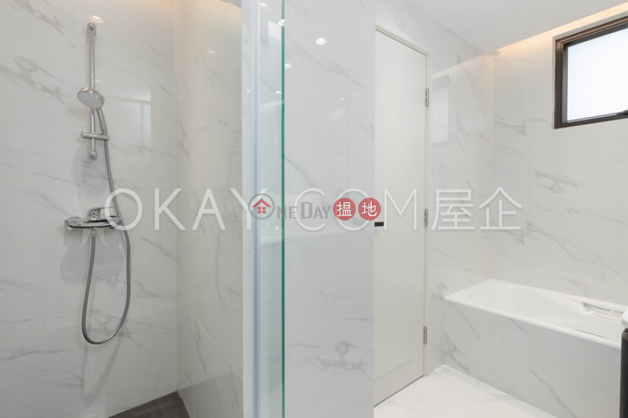 Efficient 2 bedroom with terrace & parking | For Sale | Villa Verde 環翠園 Sales Listings