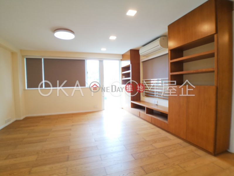 Lovely house with rooftop, balcony | For Sale | Pak Shek Terrace 白石臺 Sales Listings