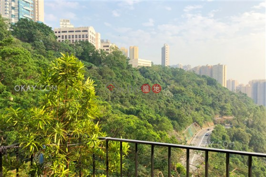 Luxurious penthouse with balcony & parking | For Sale | Yu On Co-op Building Society Yu On Co-op Building Society 羅富國徑 13-15 號 Sales Listings