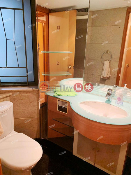 Tower 9 Island Resort | 3 bedroom Low Floor Flat for Rent, 28 Siu Sai Wan Road | Chai Wan District | Hong Kong Rental | HK$ 30,000/ month