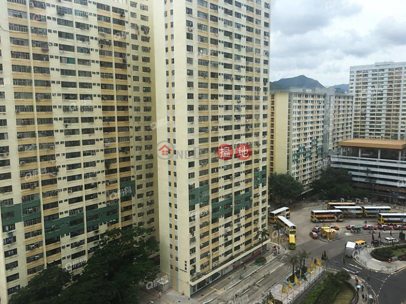 South Horizons Phase 4, Pak King Court Block 31 | 2 bedroom Mid Floor Flat for Sale 31 South Horizons Drive | Southern District Hong Kong Sales HK$ 9M