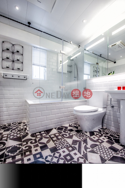 Renovated Apartment in Midlevels Central, 1-9 Mosque Street | Western District, Hong Kong, Sales, HK$ 14.3M