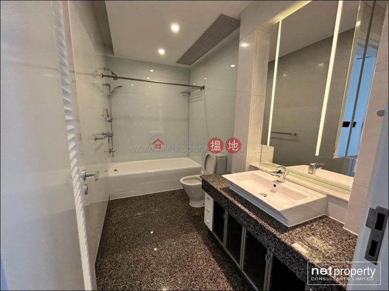 HK$ 290,000/ month, Interocean Court Central District | Luxury Apartment with Magnificent View in The Peak