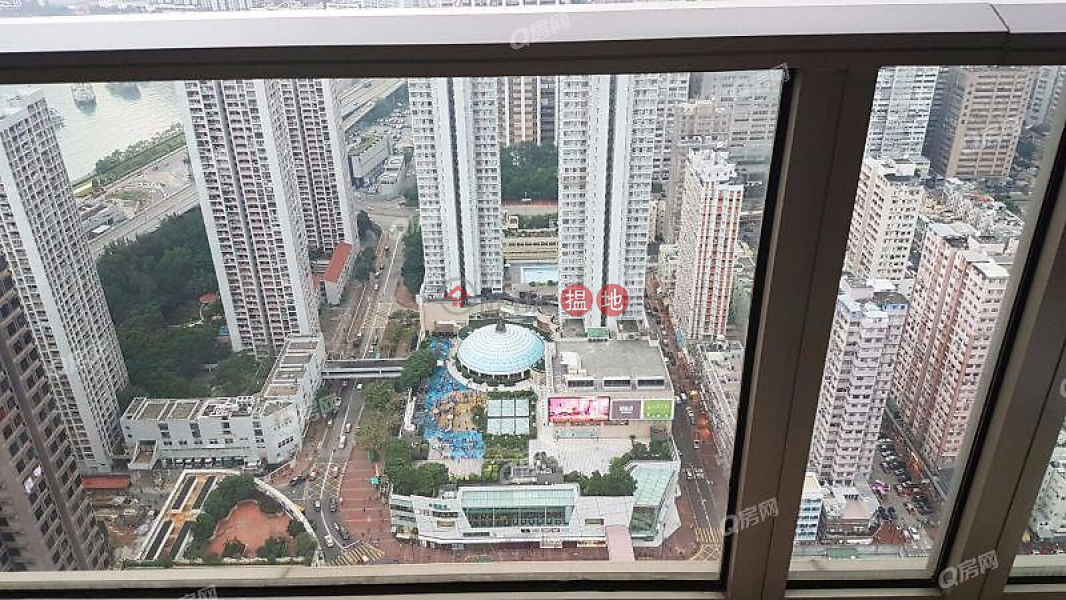 Block 1 Vision City | 2 bedroom High Floor Flat for Sale, 1 Yeung Uk Road | Tsuen Wan | Hong Kong, Sales, HK$ 58M