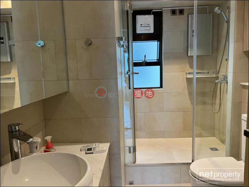 Spacious Apartment for rent in Mid Level, Excelsior Court 輝鴻閣 Rental Listings | Western District (B891417)