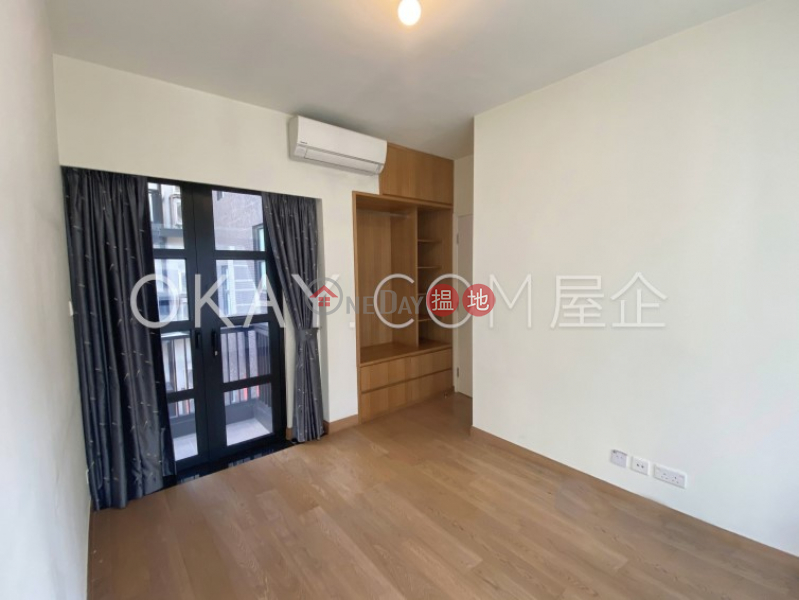 HK$ 18.81M | Resiglow Wan Chai District Efficient 2 bedroom with balcony | For Sale