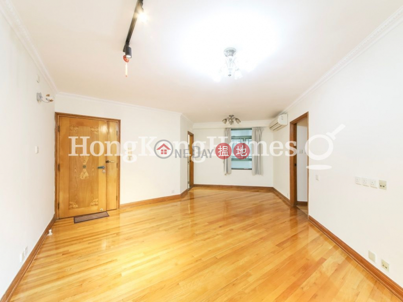 3 Bedroom Family Unit for Rent at Goldwin Heights 2 Seymour Road | Western District | Hong Kong Rental | HK$ 32,000/ month
