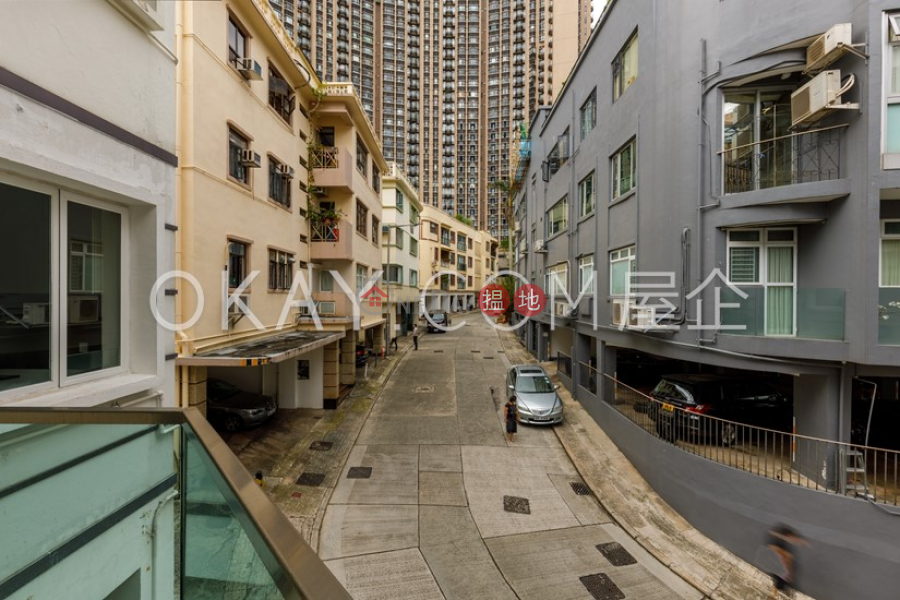 香港搵樓|租樓|二手盤|買樓| 搵地 | 住宅-出售樓盤-4房2廁,實用率高,連車位,露台六也別墅出售單位