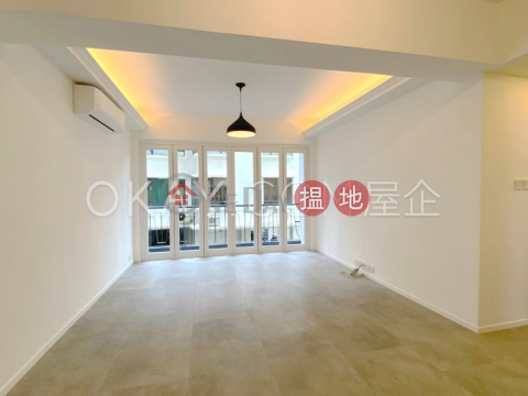 Lovely 3 bedroom with balcony & parking | Rental | Se-Wan Mansion 西園樓 _0