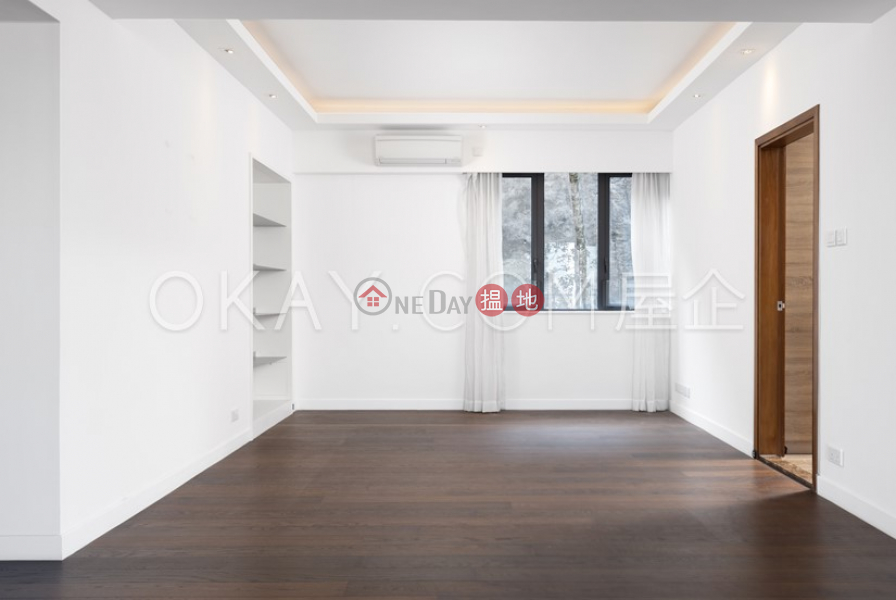Gorgeous 3 bedroom with balcony & parking | Rental, 15 Magazine Gap Road | Central District Hong Kong Rental, HK$ 102,000/ month
