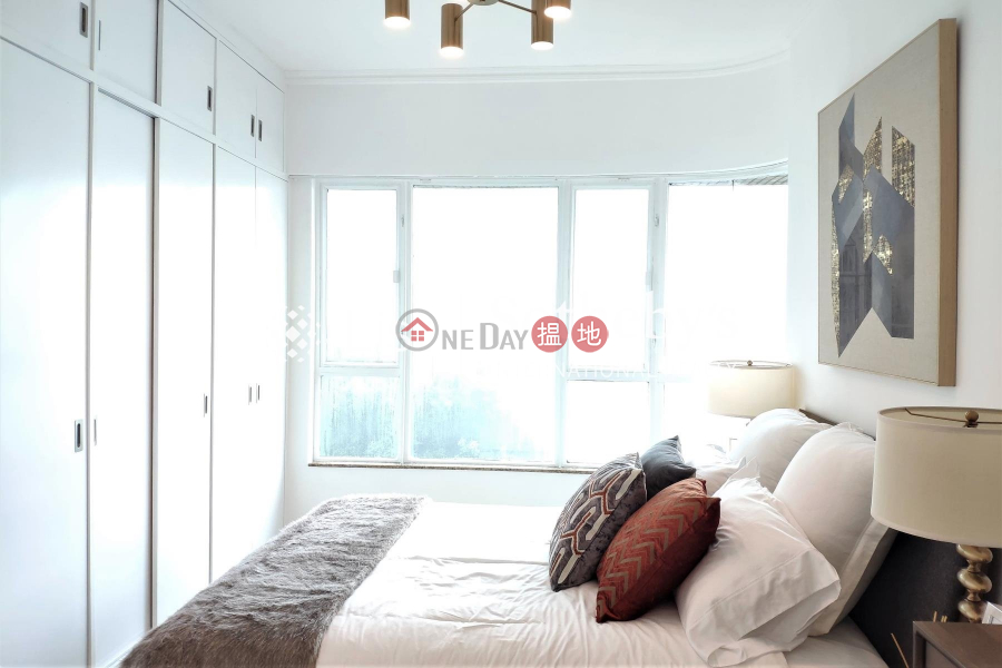 Property Search Hong Kong | OneDay | Residential | Rental Listings | Property for Rent at Hillsborough Court with 3 Bedrooms