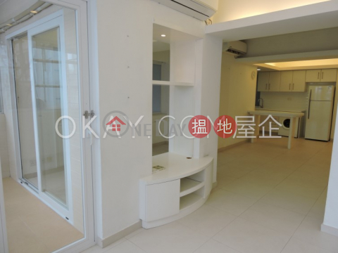 Efficient 3 bedroom with balcony | For Sale | Blue Pool Mansion 藍塘大廈 _0