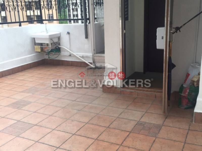 1 Bed Flat for Rent in Mid Levels West | 12 Mosque Street | Western District | Hong Kong | Rental HK$ 23,000/ month