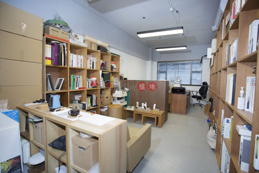 Bright, Cozy and Mountain View Creative workshops and Storage Spaces | 12 Wong Chuk Hang Road | Southern District Hong Kong, Rental, HK$ 9,800/ month