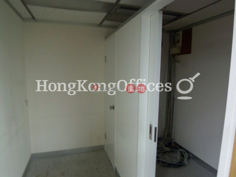 Property Search Hong Kong | OneDay | Office / Commercial Property | Rental Listings Office Unit for Rent at AXA Centre