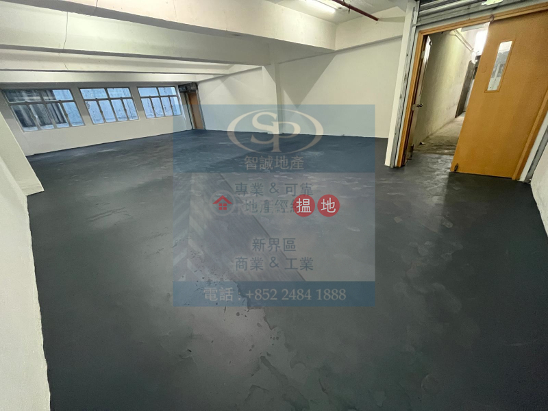 Kwai Chung Wah Fat: convenient transportation, no partition | Wah Fat Industrial Building 華發工業大廈 Rental Listings