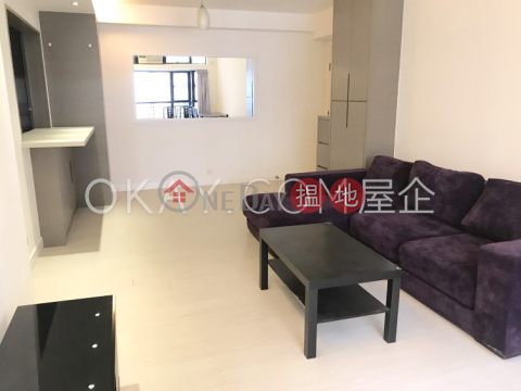 Unique 3 bedroom in Mid-levels West | For Sale | Blessings Garden 殷樺花園 _0