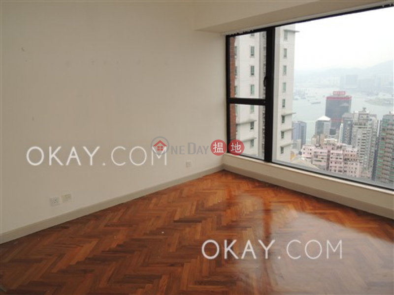 HK$ 48,000/ month 62B Robinson Road Western District Luxurious 3 bedroom on high floor with harbour views | Rental