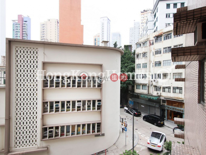 Property Search Hong Kong | OneDay | Residential Rental Listings, 3 Bedroom Family Unit for Rent at Hollywood Terrace