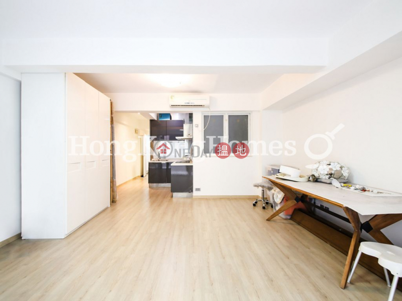 HK$ 21,000/ month | Po Ming Building Wan Chai District | Studio Unit for Rent at Po Ming Building