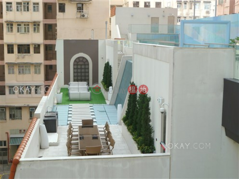 HK$ 9.9M | Cadogan, Western District, Lovely 1 bedroom with balcony | For Sale