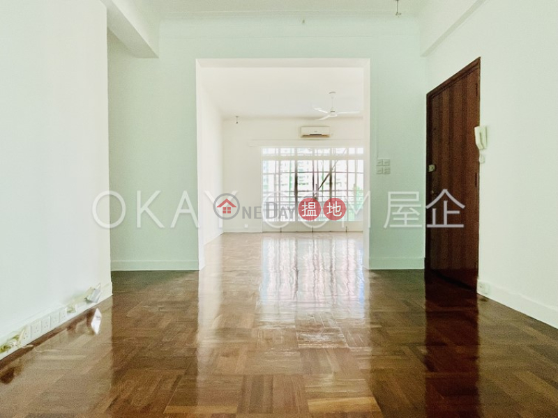 Unique 4 bedroom with balcony & parking | Rental | 8 Clovelly Path 高化利徑8號 Rental Listings