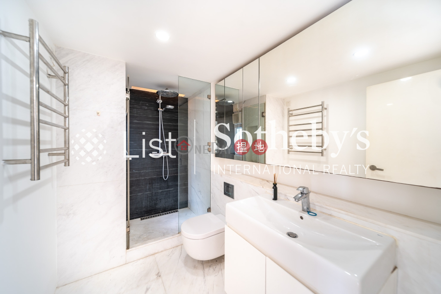 Property for Rent at Wah Po Building with 1 Bedroom | Wah Po Building 華寶大廈 Rental Listings